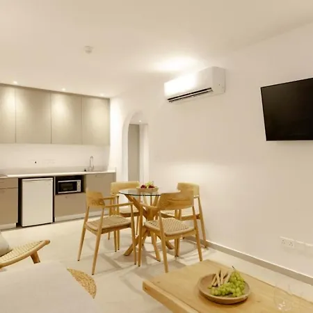 Andreotis Apts Aparthotel 3*