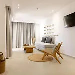 Andreotis Apts Apartahotel 4*