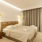 Andreotis Apts 4*