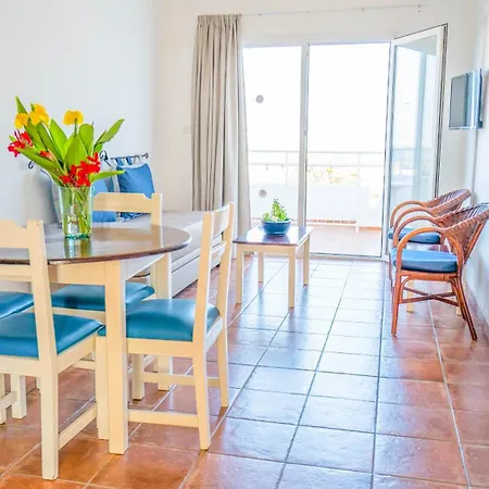 Andreotis Apts 4*
