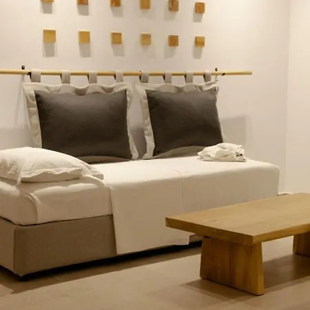 Andreotis Apts Протарас