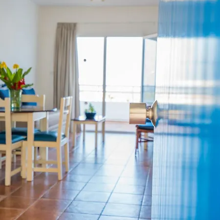 Andreotis Apts Hotel apartamentowy 3*