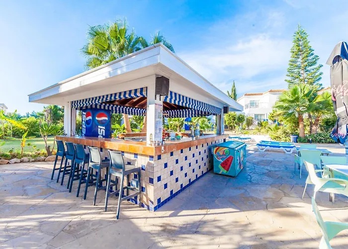 Andreotis Apts Protaras