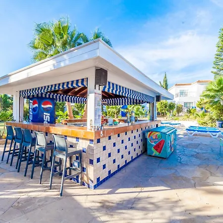 Andreotis Apts Protaras